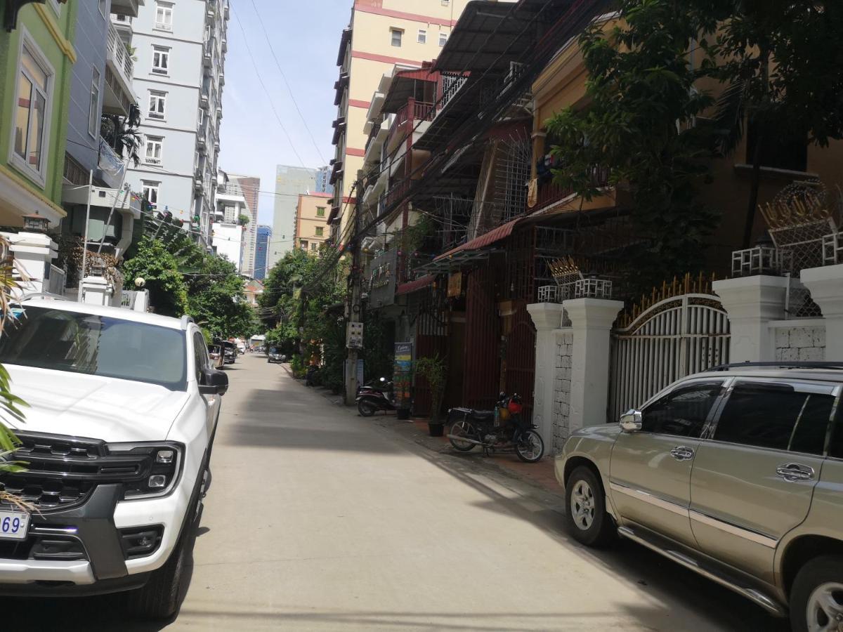 Peri Evi Hostel Phnom Penh Bassac Lane Kültér fotó