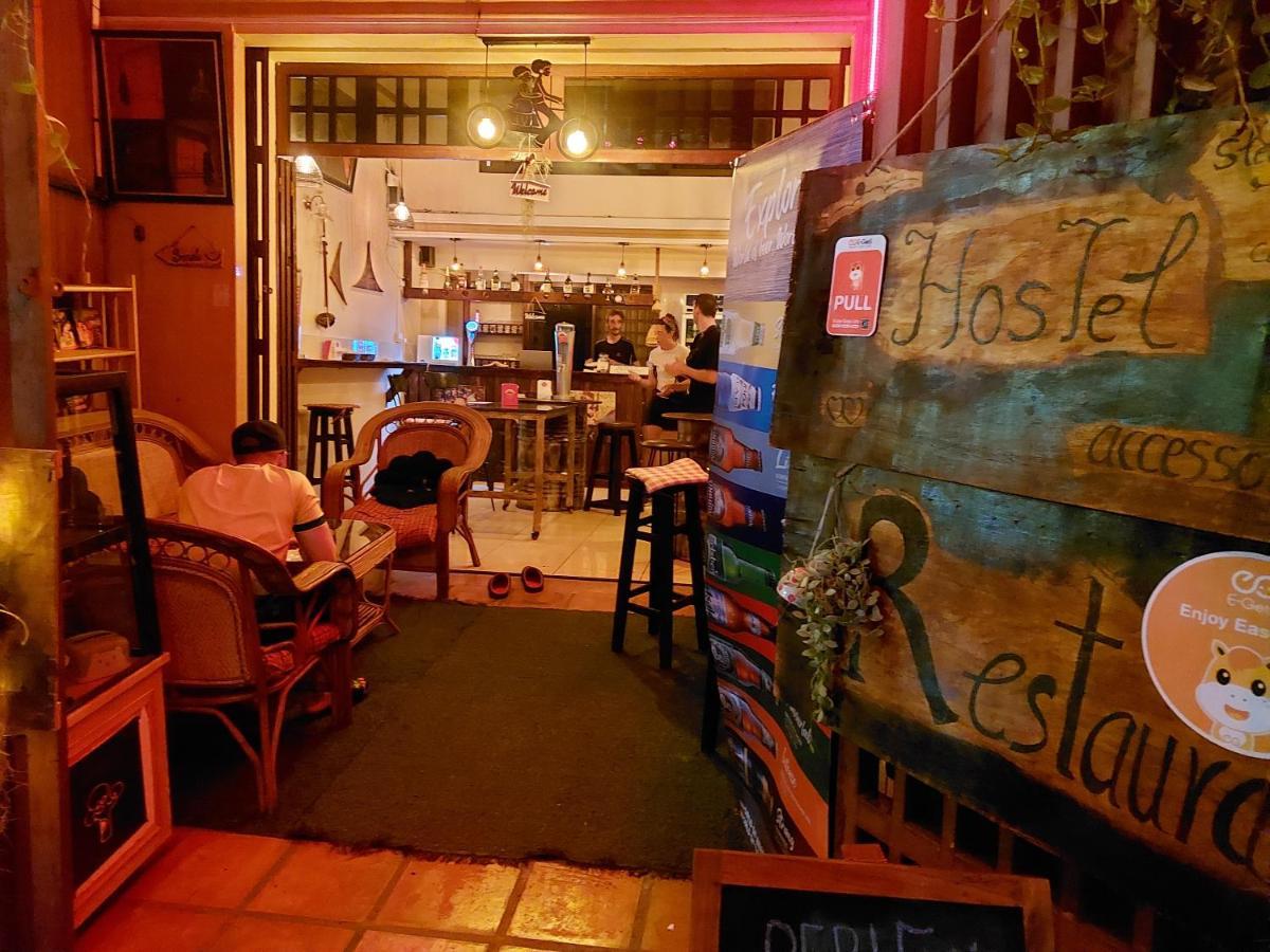 Peri Evi Hostel Phnom Penh Bassac Lane Kültér fotó